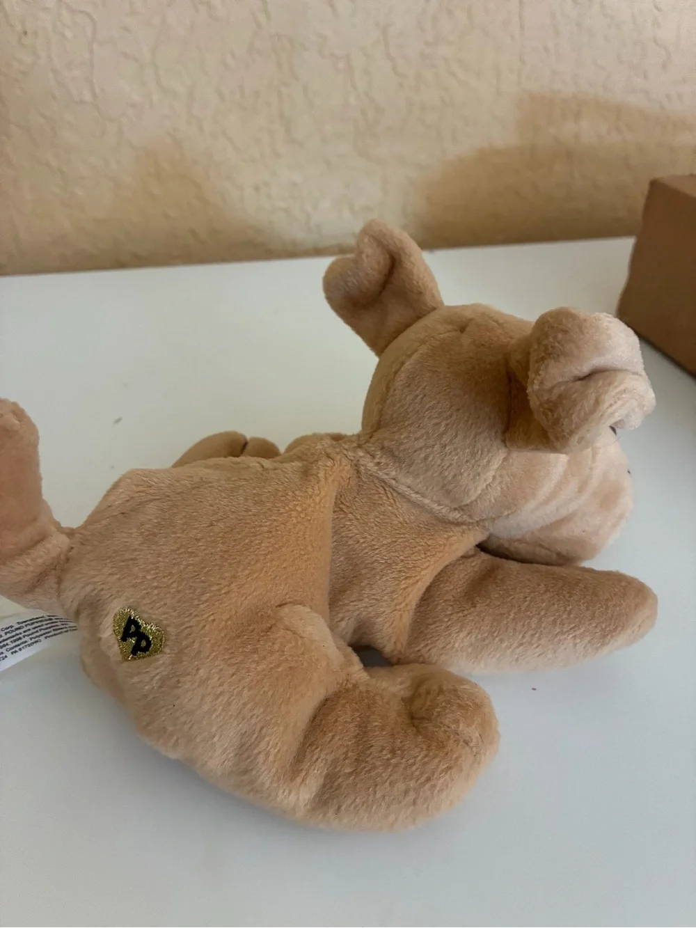1998 Mary Meyer tan Pound Puppies plush is a 7-8 inch bean bag stuffed animal
